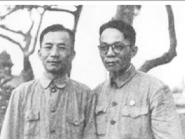 1943年,我黨一軍區司令犧牲,三個月後卻現身延安,差點造成大難 1943年,我黨一軍區司令犧牲,三個月後卻現身延安,差點造成大難