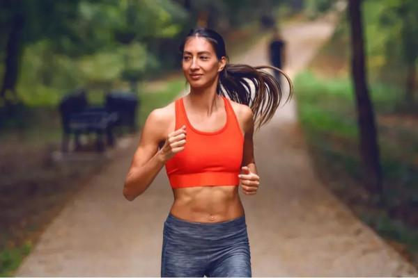 跑步大神也是經常做核心訓練，跑步小白更應如此