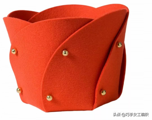 還在花錢買收納盒?一塊布剪幾刀立起來就有無數個,新手都贊不絕 還在花錢買收納盒?一塊布剪幾刀立起來就有無數個,新手都贊不絕