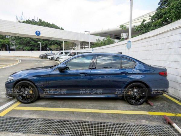 90後提2021款寶馬535LE 改裝後更顯年輕味道