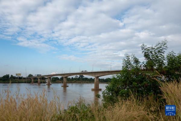 泰國東北邊貿重鎮充滿期待 中老鐵路開通帶動互聯互通 泰國東北邊貿重鎮充滿期待 中老鐵路開通帶動互聯互通