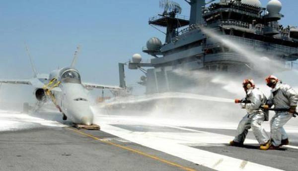 昨天，一架F-35C在南海墜毀，我們能撈嗎？