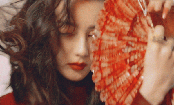 摺扇美人合集：趙麗穎、白鹿、迪麗熱巴、楊冪、劉詩詩、龔俊