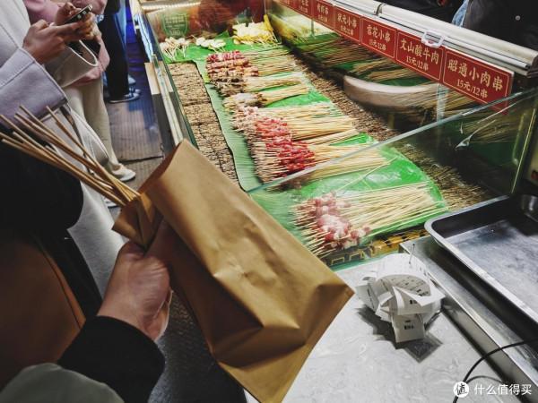 旅行就要邊走邊吃：舌尖上的昆明，盤點我在昆明吃到的各種美食