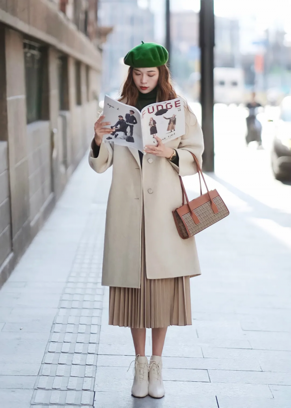 厚外套+裙子、毛衣+闊腿褲，秋冬這樣穿巨好看！洋氣爆了