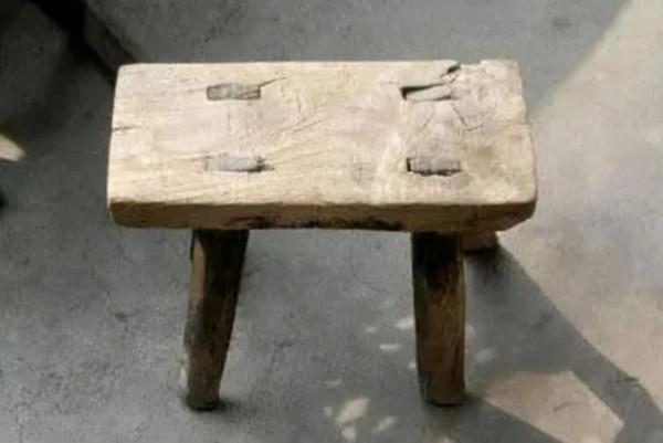 王芝霞:中年頓悟歸隱終南山,45年不見家人,自稱能與佛祖對話 王芝霞:中年頓悟歸隱終南山,45年不見家人,自稱能與佛祖對話