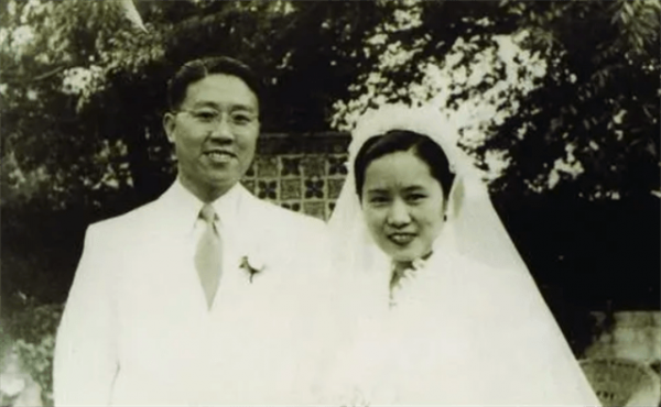 袁世凱死後，子孫過得如何？孫子成物理學家，孫女八旬仍開西餐廳