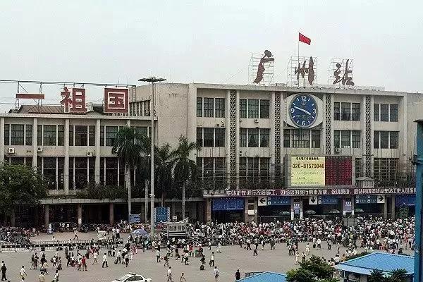 男子從不工作，釣魚釣了十多年，他的經歷比你想象的要複雜