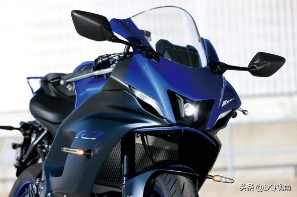 中排量效能街跑賽車，雅馬哈YZF-R7詳解，騎行舒適操控靈活