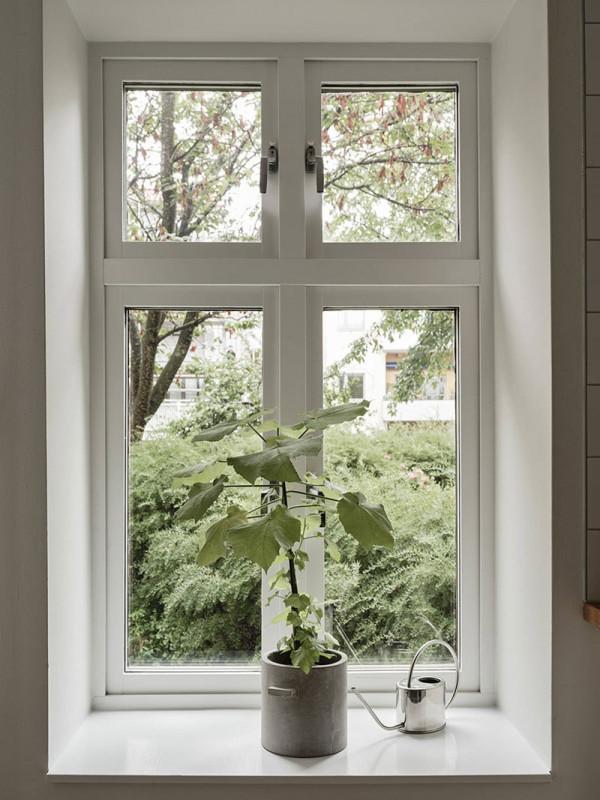 她喜歡簡潔，抓住溫柔低飽和色調，把53㎡的家變成乾乾淨淨的模樣