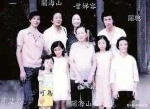 2006年關海山去世,曾替吳孟達指點迷津,為何四任老婆大鬧靈堂? 2006年關海山去世,曾替吳孟達指點迷津,為何四任老婆大鬧靈堂?