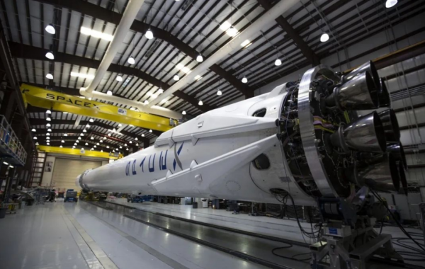 近似真空的太空裡也需要“防腐”？太空中的金屬應該如何防腐