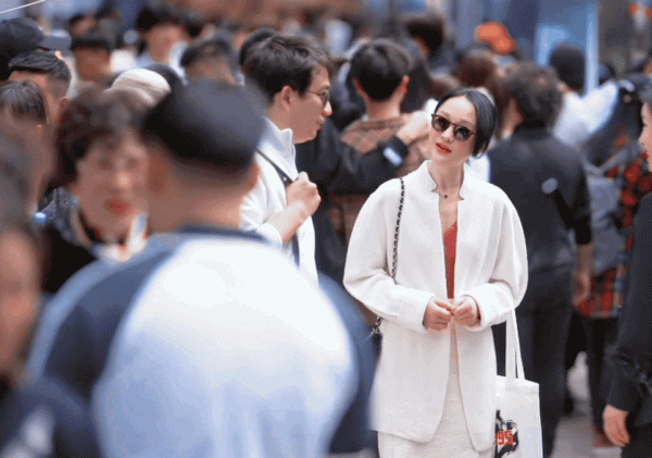 《小敏家》衣櫥大盤點,小個子周迅大氣場穿搭 《小敏家》衣櫥大盤點,小個子周迅大氣場穿搭