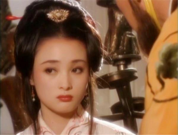 別的演員只是扮古裝漂亮,她們簡直就是從古代走來 別的演員只是扮古裝漂亮,她們簡直就是從古代走來