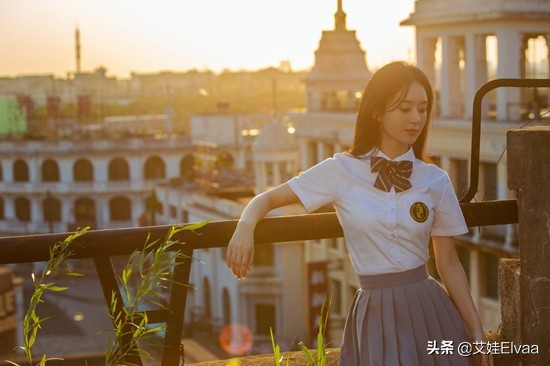 趙麗穎這次真逆襲了！扎雙馬尾似“天山童姥”，徹底擺脫鄉土氣質