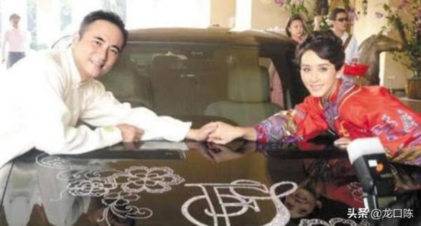 11對明星夫妻的奢華婚禮,最高花費7億,最低也有400萬 11對明星夫妻的奢華婚禮,最高花費7億,最低也有400萬