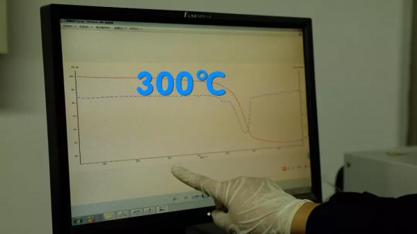 不粘鍋有毒還致癌?掉了塗層還能不能用?央視用一個實驗得到答案 不粘鍋有毒還致癌?掉了塗層還能不能用?央視用一個實驗得到答案