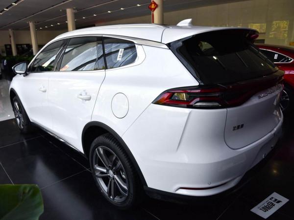 低價位大尺寸7座,2.0T自動擋SUV,高配置高品質,實拍唐 低價位大尺寸7座,2.0T自動擋SUV,高配置高品質,實拍唐