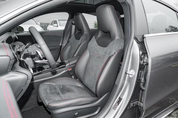 媳婦選啥車?賓士CLA級,指導價29.98萬,外觀優雅 媳婦選啥車?賓士CLA級,指導價29.98萬,外觀優雅