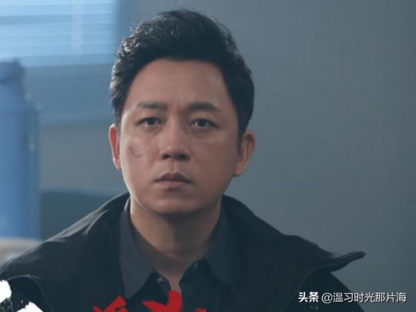 什麼叫演技炸裂？這些人一人分飾兩角，對比分明，圈粉無數