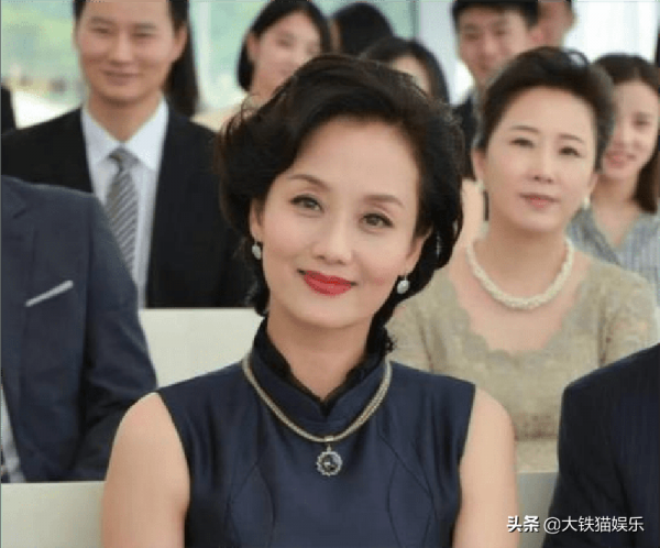 6位天生“眼窩凹陷”的女星，深邃迷人和疲憊顯老，就在一念之間