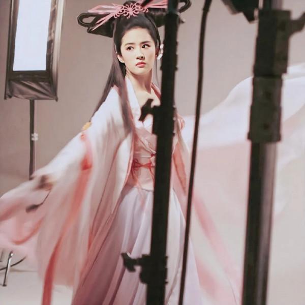 4部《倩女幽魂》，哪一位聶小倩最讓你心動呢？王祖賢最經典