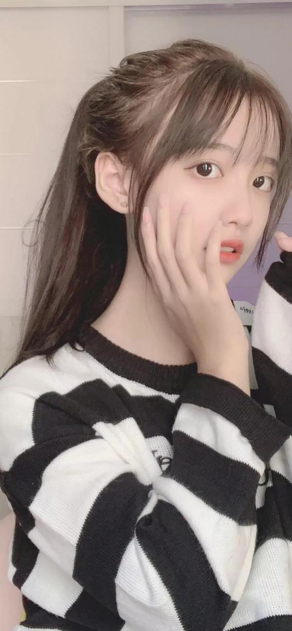 冬季條紋毛衣，保暖溫柔風，怎麼穿既溫柔又大方？