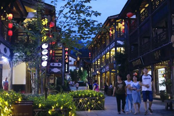 重慶山間小鎮，居然藏著眾多美食！為了這幾家小店，就值得去一次