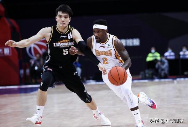 丁彥雨航轟34分!CBA名嘴指出短板,遼寧剋星出現,楊鳴被氣壞了 丁彥雨航轟34分!CBA名嘴指出短板,遼寧剋星出現,楊鳴被氣壞了