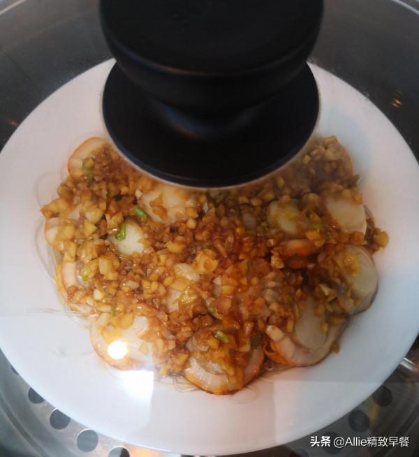 不用擀麵的紫薯豆沙餅，用平底鍋就能做，軟糯香甜，簡單易上手