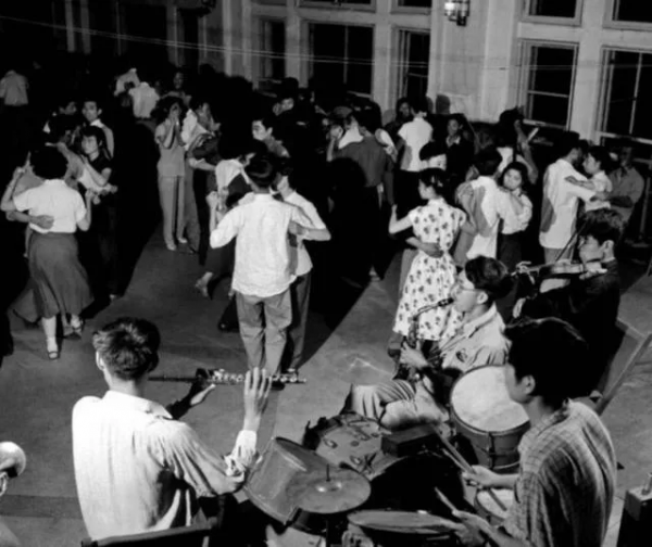 1921-2021，中國重要的一百個瞬間