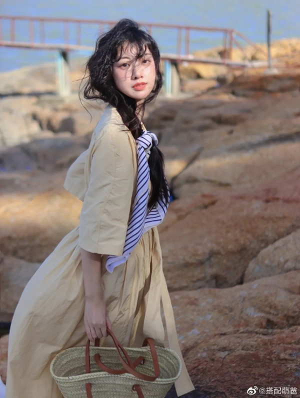 小長假VS婚禮季，這7套LOOK低調又美麗