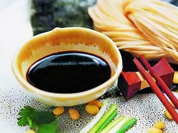 醬油分生抽和老抽，“抽”是啥意思？才知道區別很大，別再用錯了