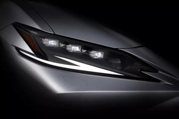 細數2022款雷克薩斯ES繫帶來的升級包