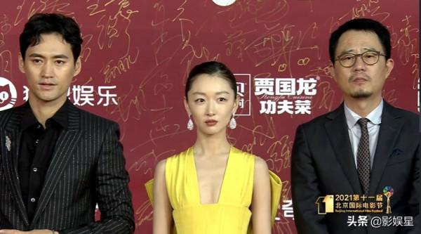 北影節紅毯：佟麗婭豔壓群芳，Baby仙女範，這幾位明星不幸翻車