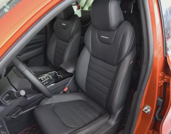 個大料足！上汽大通MAXUS D60對比奇瑞瑞虎8