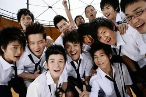 14年前，那個用才華打敗資本黑幕的陳楚生，才是永遠的神