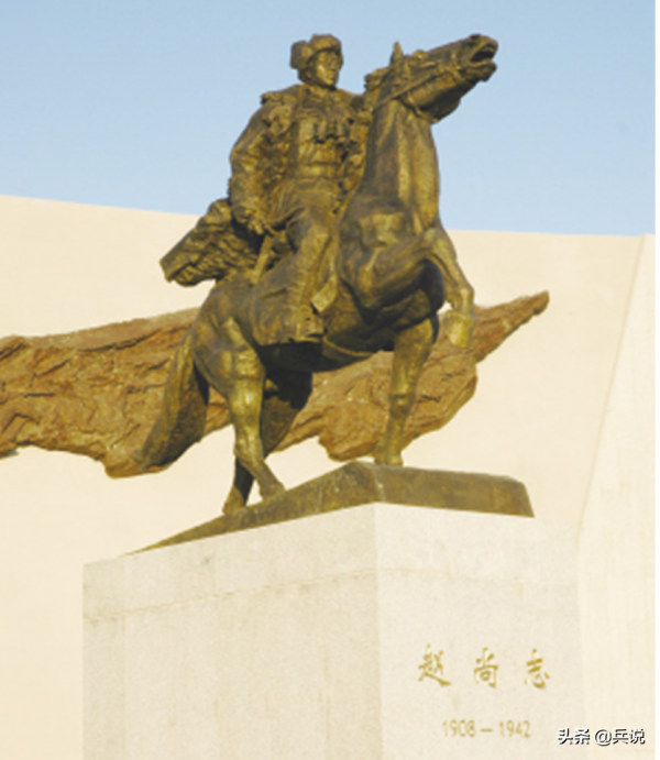 強悍趙尚志！被叛徒背後開槍，中彈倒地瞬間，拔槍反殺叛徒