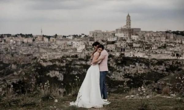 馬泰拉:詹姆斯·邦德為之傾倒的義大利小城 馬泰拉:詹姆斯·邦德為之傾倒的義大利小城