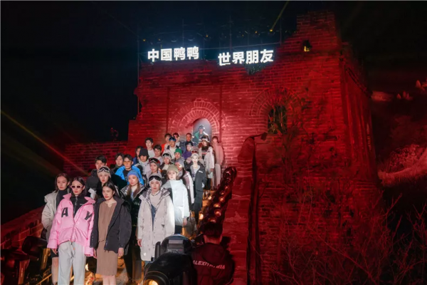 羽絨服不該是“奢侈品”，不搞“價格策略”如何出圈？