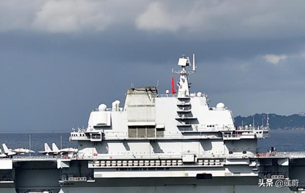 為啥遼寧艦和山東艦不使用俄製卡31預警直升機，堅持研製直-18Y？