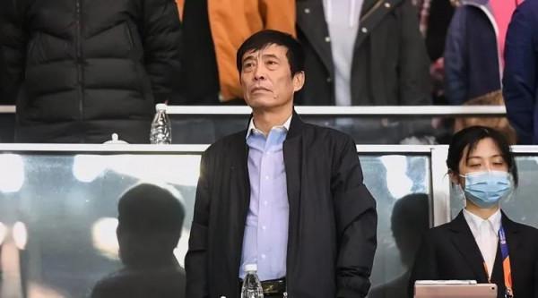 足協限薪為何俱樂部紛紛反對？球員薪水應與大賽戰績掛鉤
