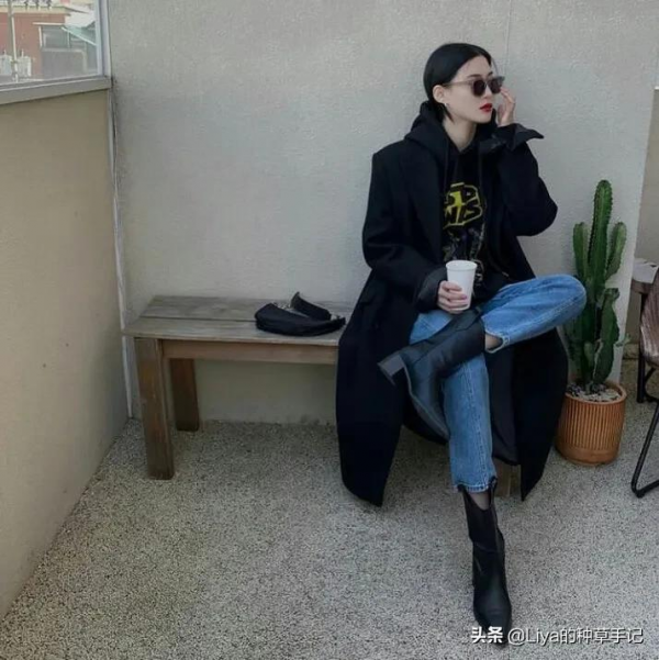 “馬丁靴”失寵了!2021年這3雙鞋子太火了,顯高又時髦 “馬丁靴”失寵了!2021年這3雙鞋子太火了,顯高又時髦