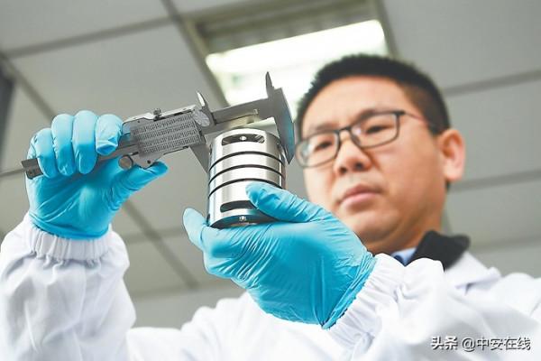 科學島研製高效能金屬減振器助力衛星拍攝
