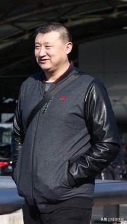 接君：遼寧隊元老“北大接”，CBA“酒神”之一，現輔佐李春江