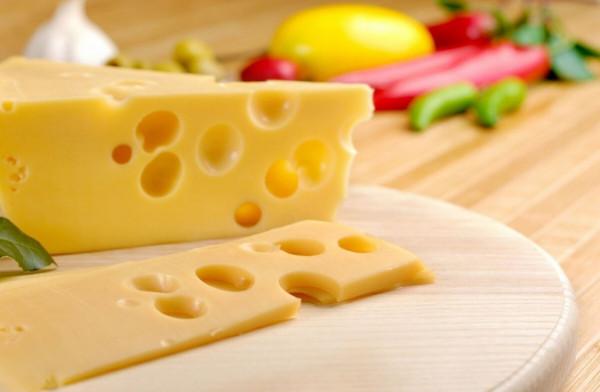 瑞士人均壽命超80歲,一日三餐常吃這5類食材,藏在飲食裡的秘密 瑞士人均壽命超80歲,一日三餐常吃這5類食材,藏在飲食裡的秘密