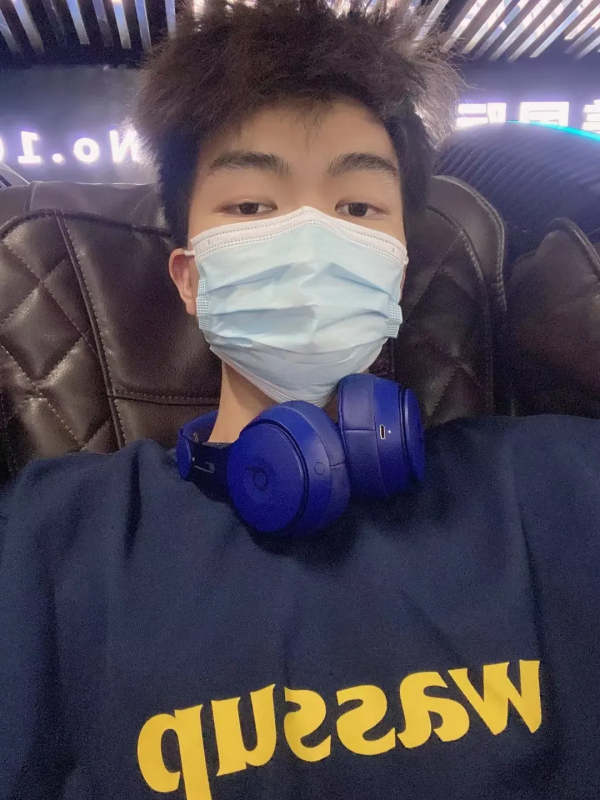 火箭軍直招！湖北“三兄弟”攜手從軍，來自同所大學，還都是文科生！