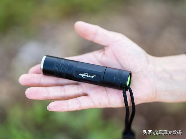 2021強光手電選購經驗 篇一:盤點我的高性價比強光手電筒 2021強光手電選購經驗 篇一:盤點我的高性價比強光手電筒