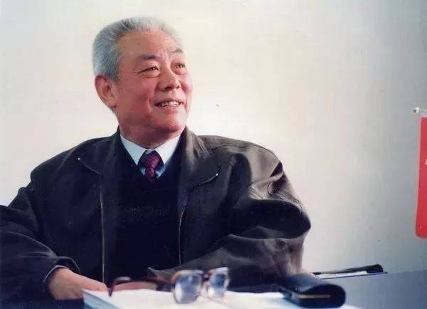 12月20日出生的名人偉人大全 12月20日出生的名人偉人大全