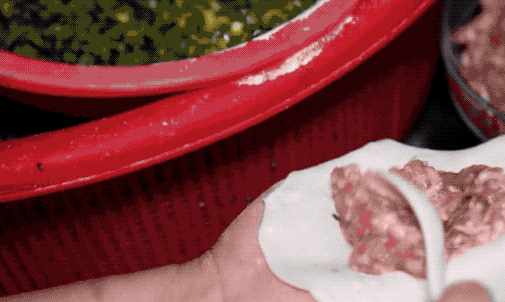 凌晨就開始喝早茶的小縣城,比廣東猛多了 凌晨就開始喝早茶的小縣城,比廣東猛多了